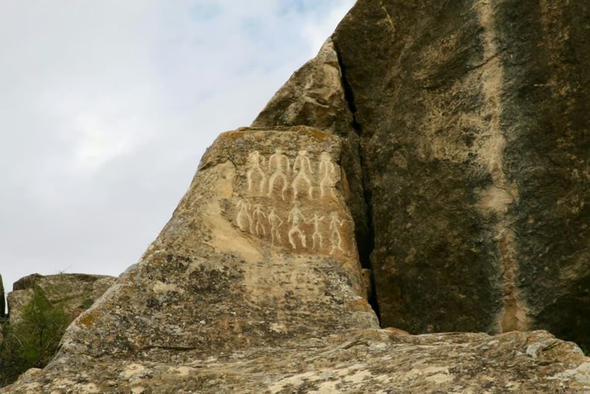Azerbaycan’ın ateşi ve taşı: Gobustan–Abşeron macerası