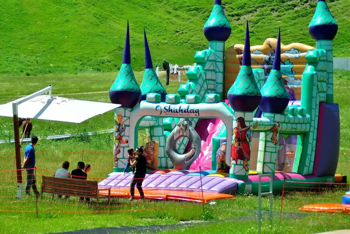 Bakü’den: Quba ve Şahdağ — özel veya paylaşımlı, öğle yemeği dahil