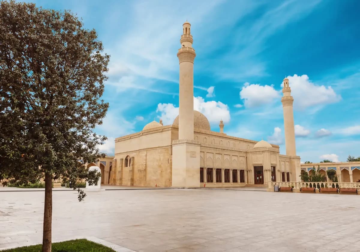 Бакіден: Шеки, Габала, Исмаиллы және Шамахы — бір күндік үлкен саяхат