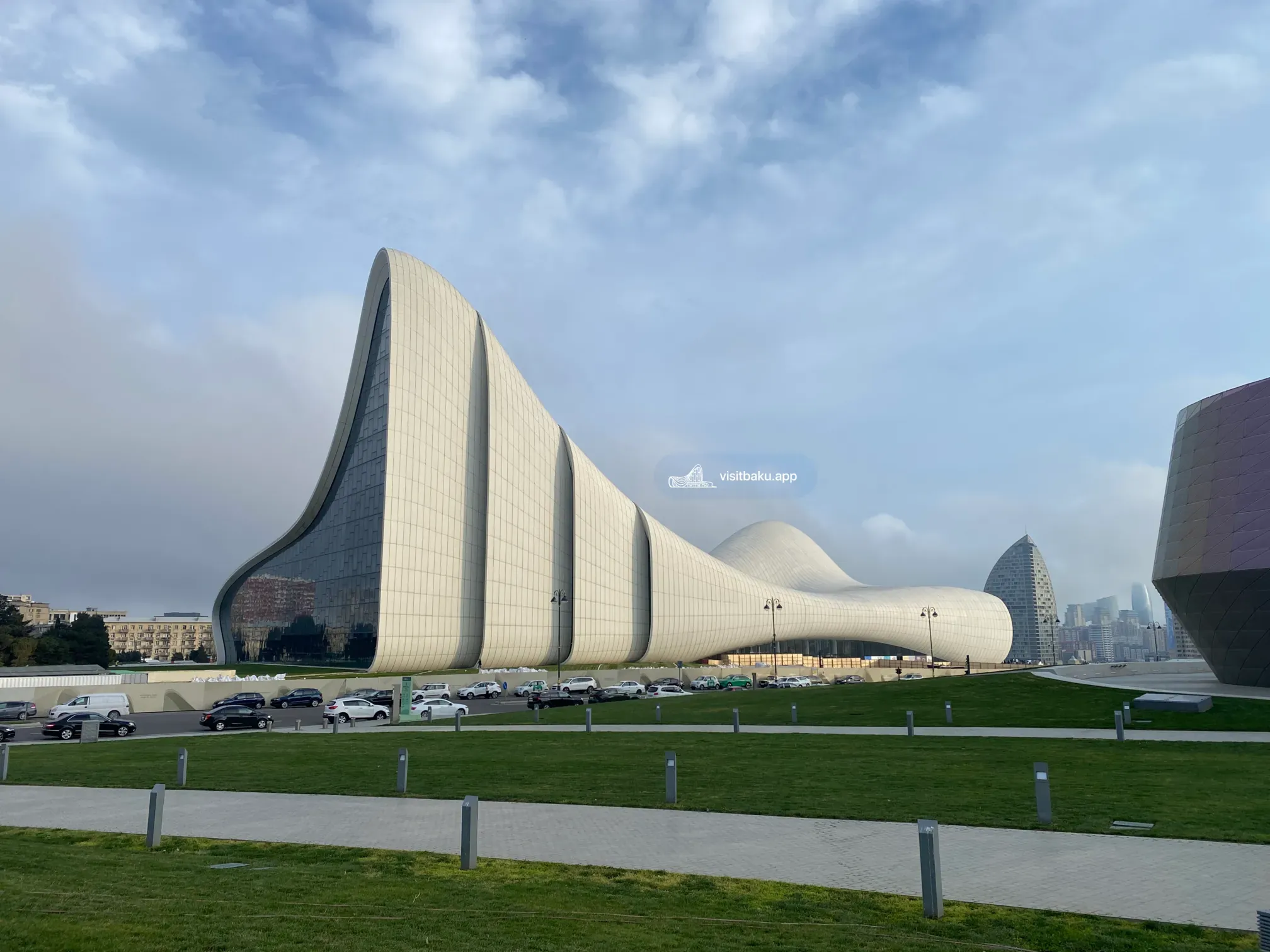10 Incredible Installations at the Heydar Aliyev Center in Baku